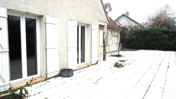 Offres de vente Maison Chevigny-Saint-Sauveur 21800